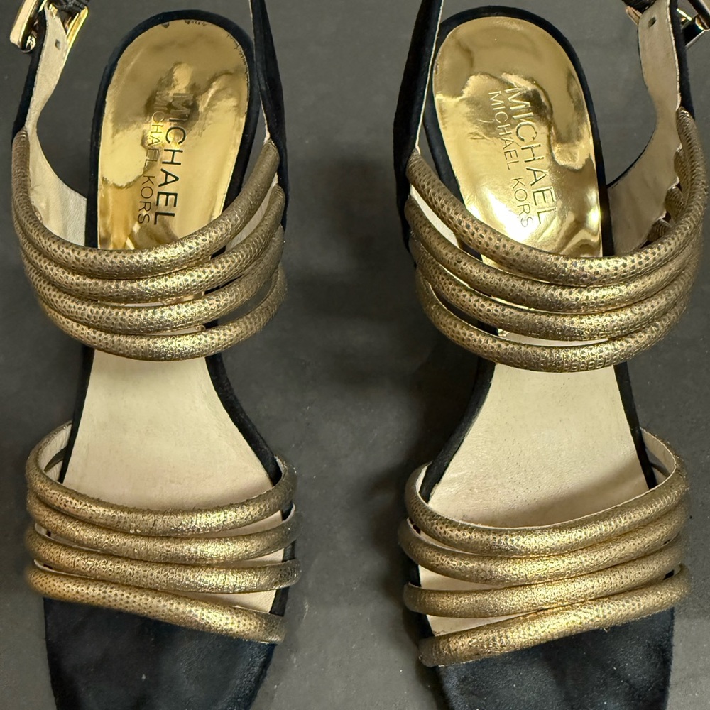 Michael Kors Elegant Black and Gold Women's Sandals Size 7M